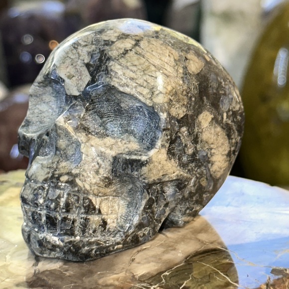 Blue Que Sera Crystal Skull Carving! - Picture 7 of 8